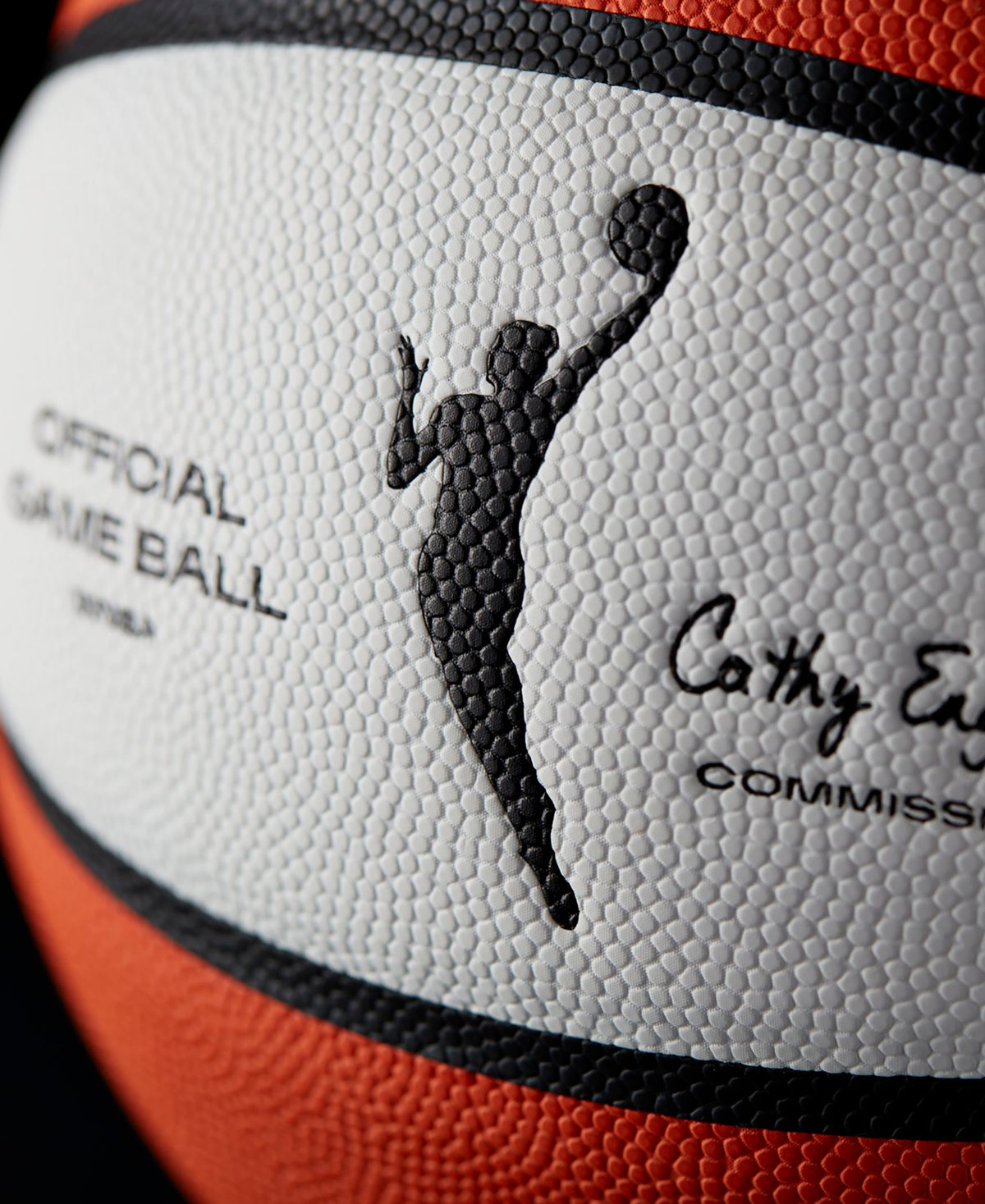 2020BK_WTB5000XB_WNBA_OFFICIAL_GAME_BALL_BSKT_Beauty_9_2007x2453