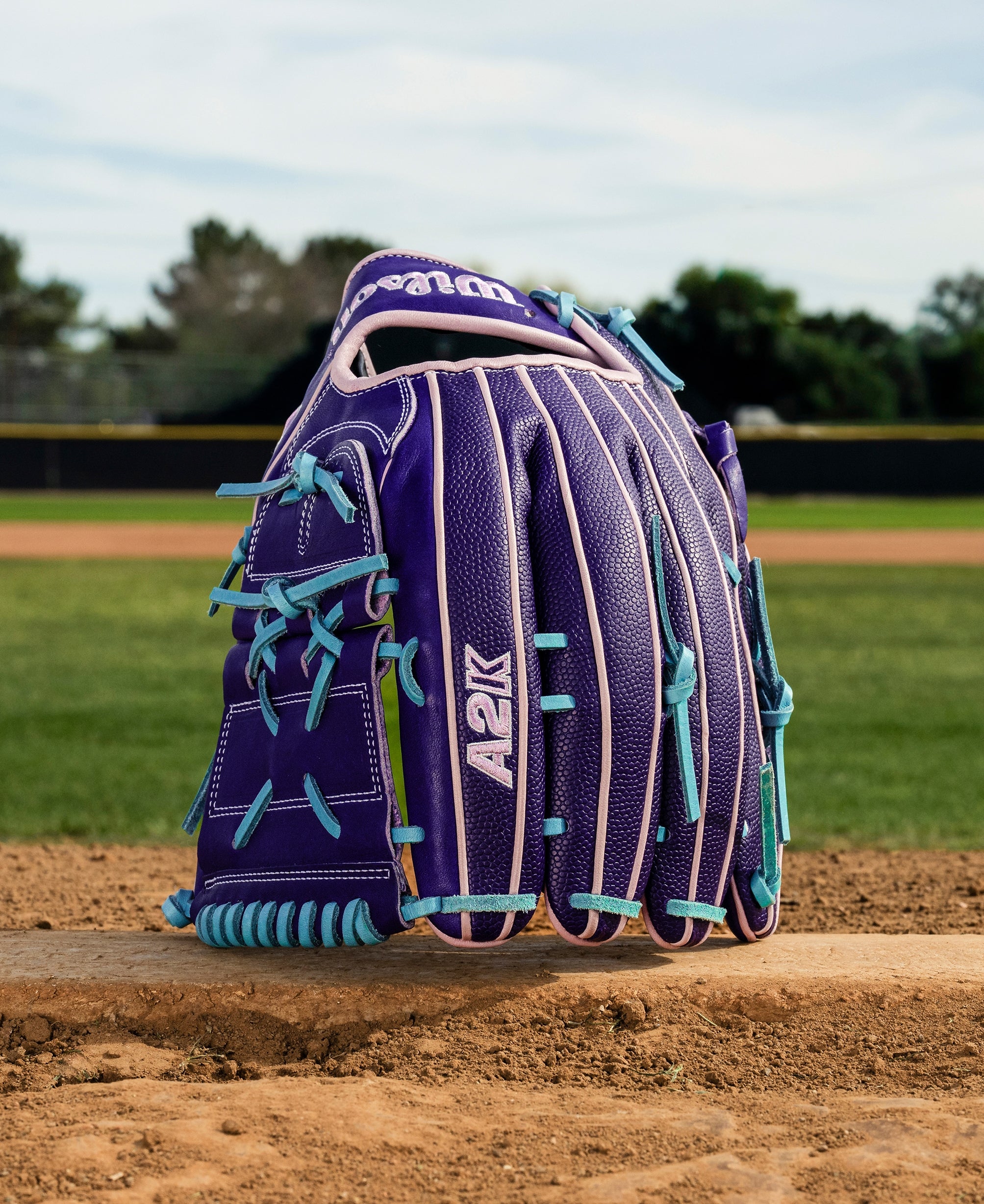 2026 A2K® B75 12.75” Baseball Pitcher's Glove | Wilson Sporting Goods