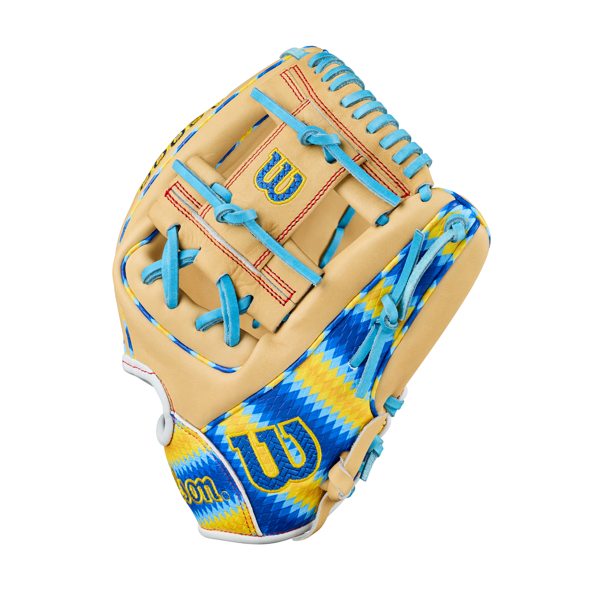 WBG0019901RT_2_Bobby_Witt_Jr_Chinook_A_YEBLYE_RT_1724_1175_BLONDE_YELLOW_BLUE.png