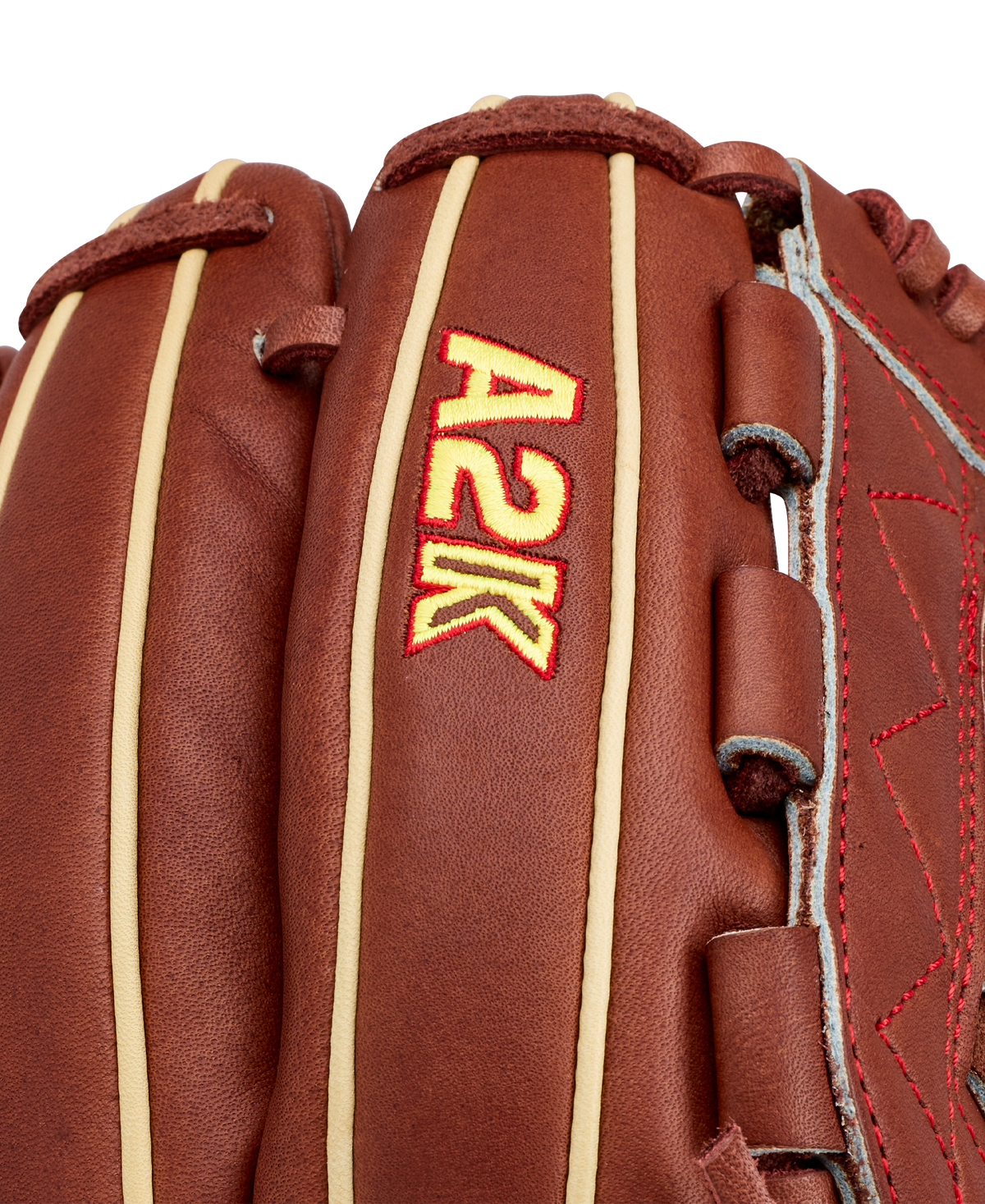 WBG07902LT_5_A2K_C12_ANNUAL_27_12_WALNUT_BLONDE_RED