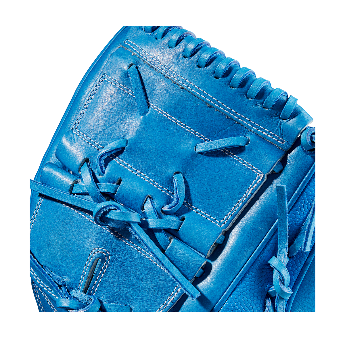 WBW100847_4_A2000_P_LTM_B2_12_AutismSpeaksBlue_BlueSS
