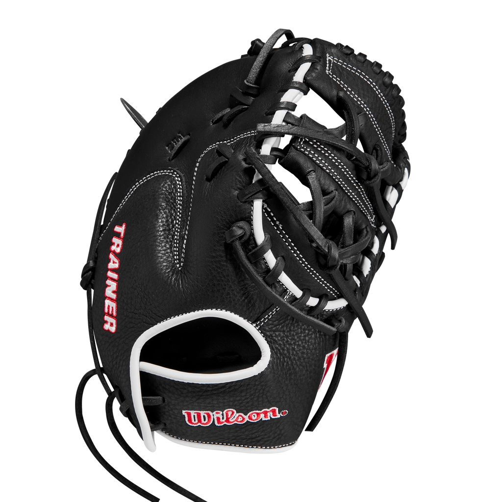 WBW100910_0_WILSON_A1_1B_TRAINER_11_Boys_Black_White_Red