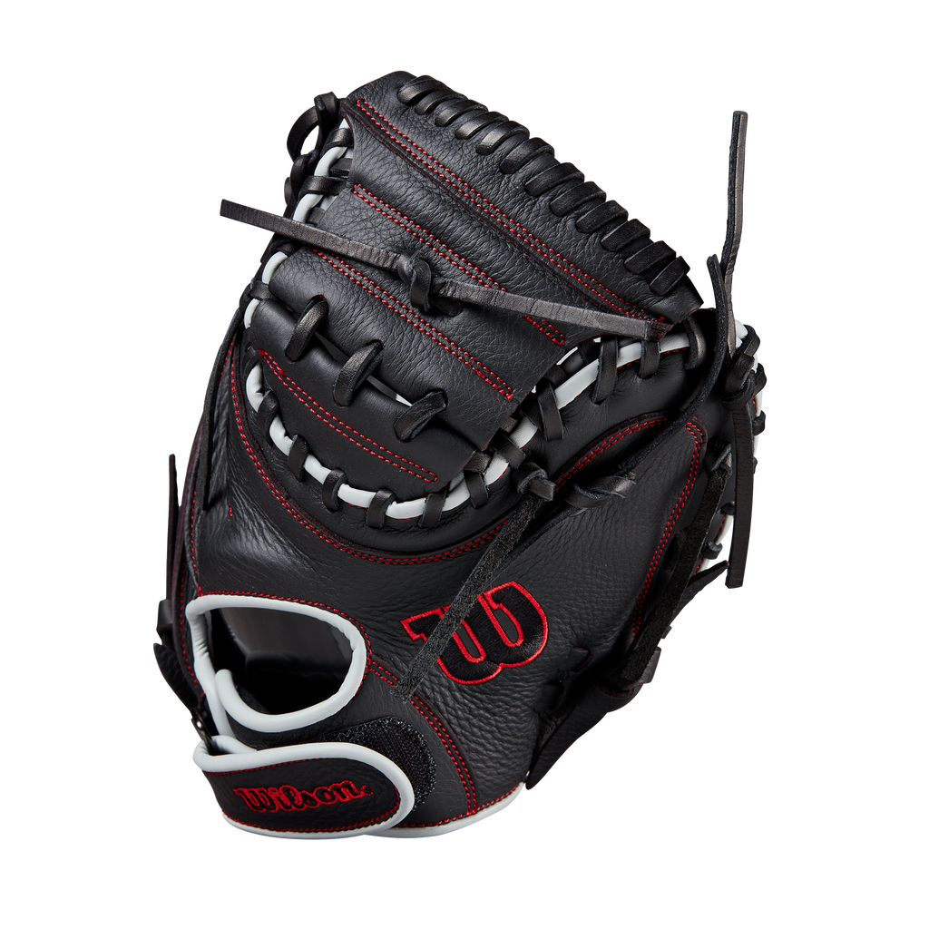 WBW101432_2_A700_CM_Pedroia_Fit_325_Black_Silver_Red