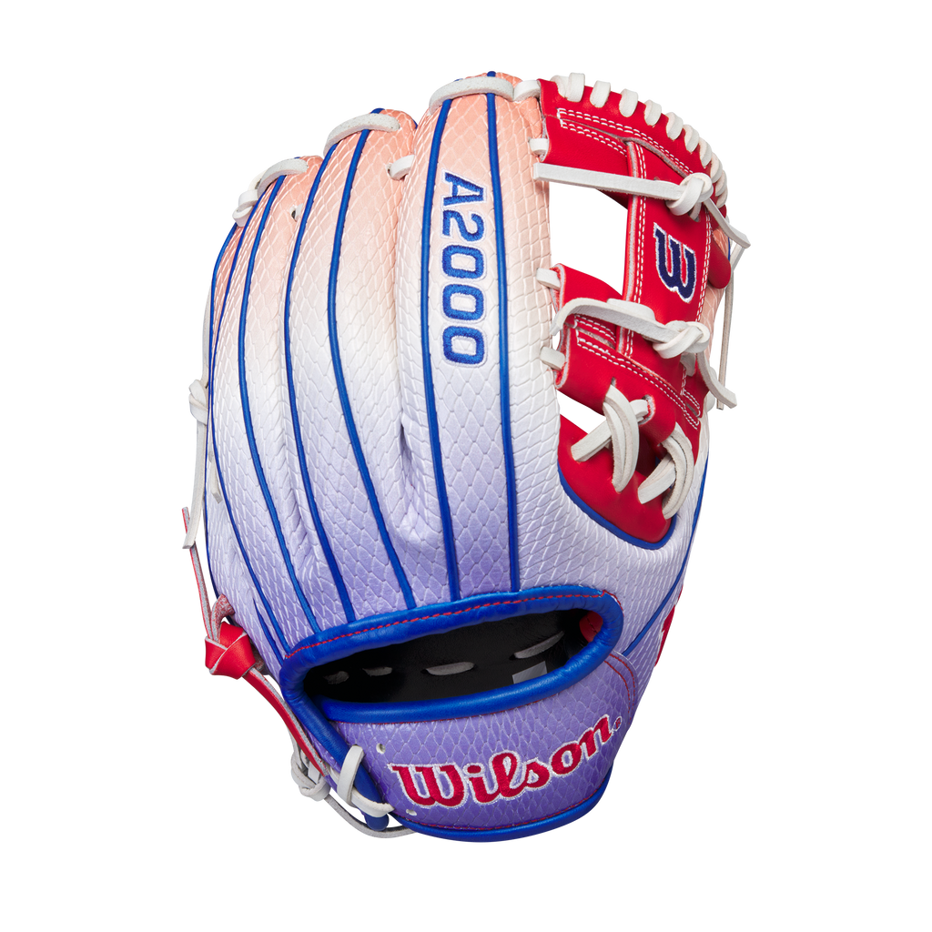 WBW101687_0_A2000_JULY_LE_ECOM_EXCL_1786_115_RED_WHITE_BLUE.png
