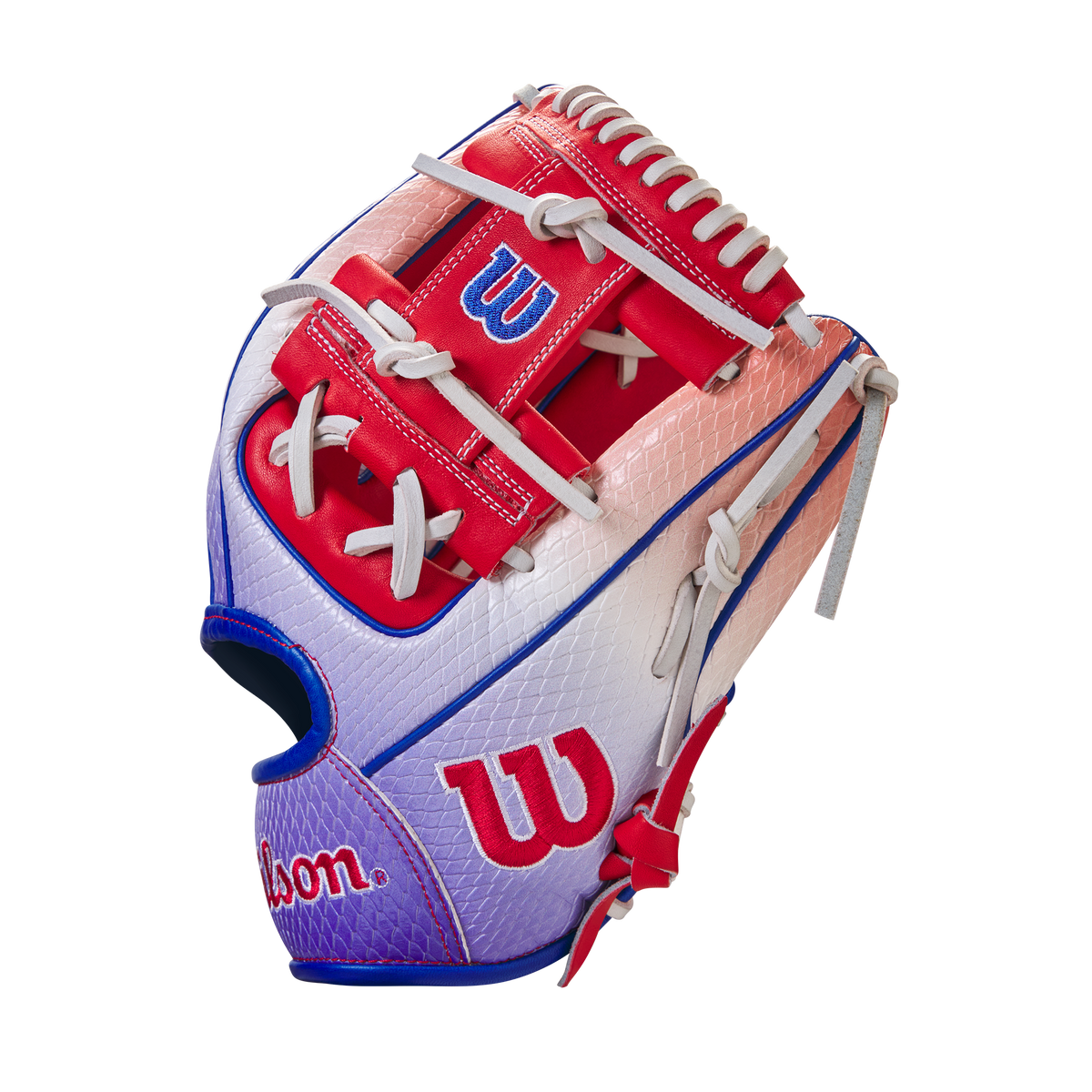 WBW101687_2_A2000_JULY_LE_ECOM_EXCL_1786_115_RED_WHITE_BLUE.png