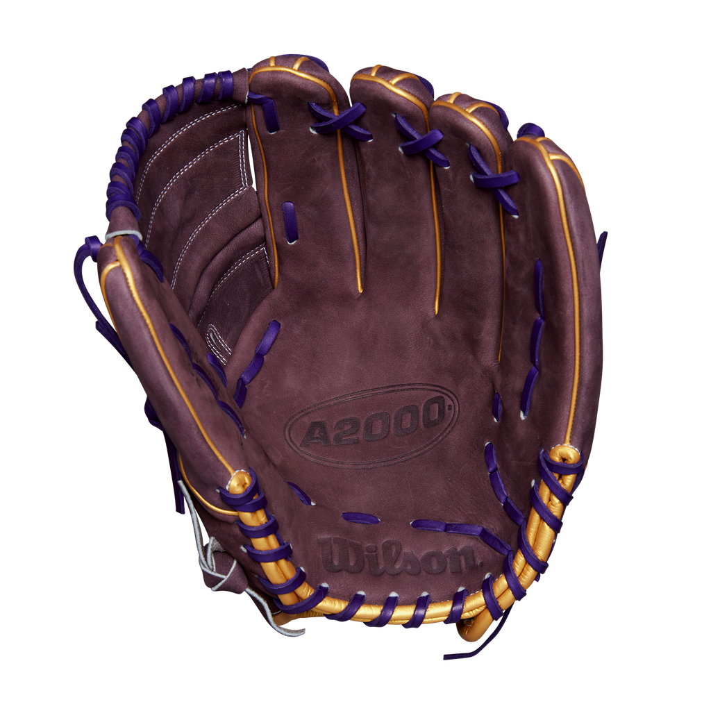 WBW102241_1_A2000_Bananas_CJ_Dearman_GM_IF_12_Purple_MetallicGold