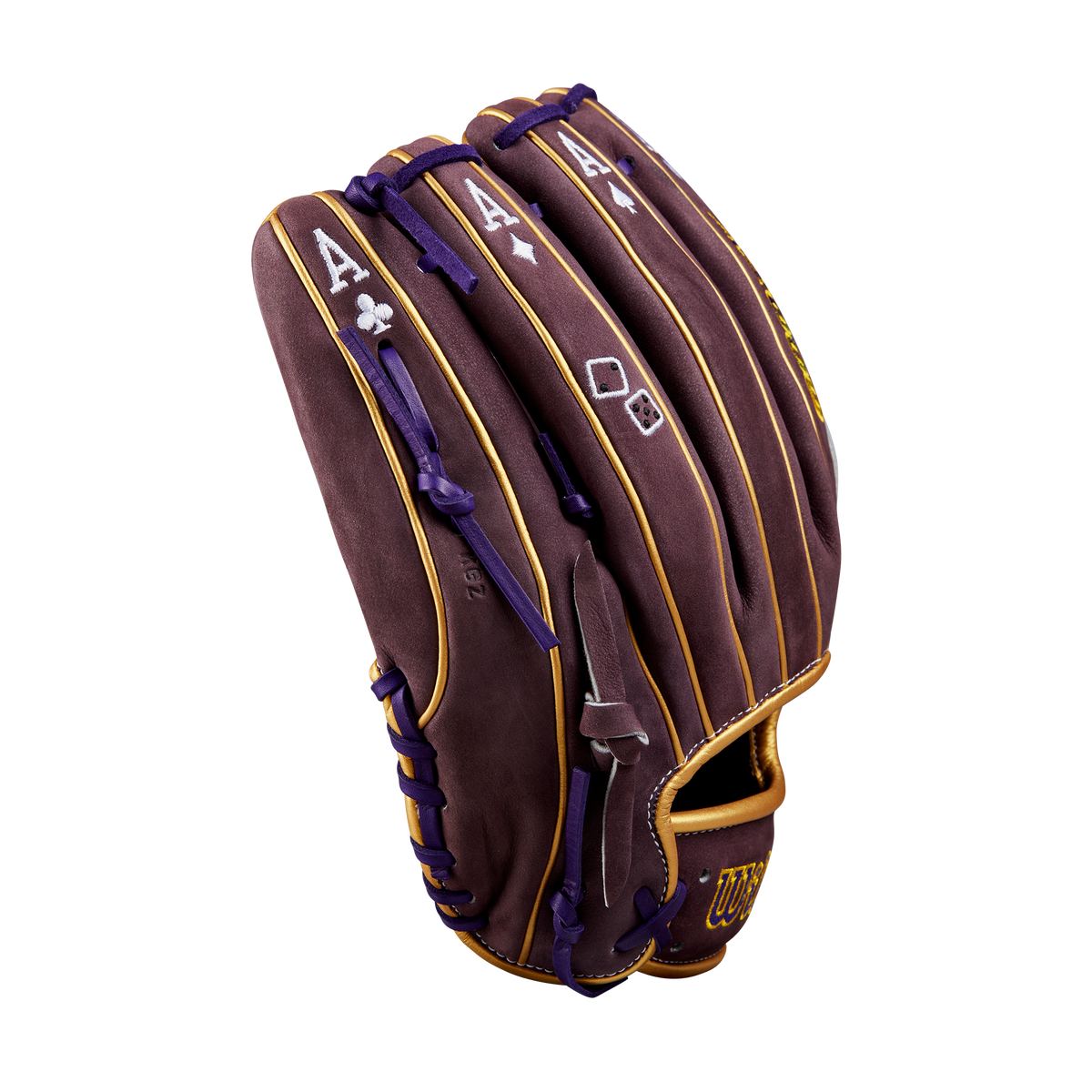 WBW102241_3_A2000_Bananas_CJ_Dearman_GM_IF_12_Purple_MetallicGold