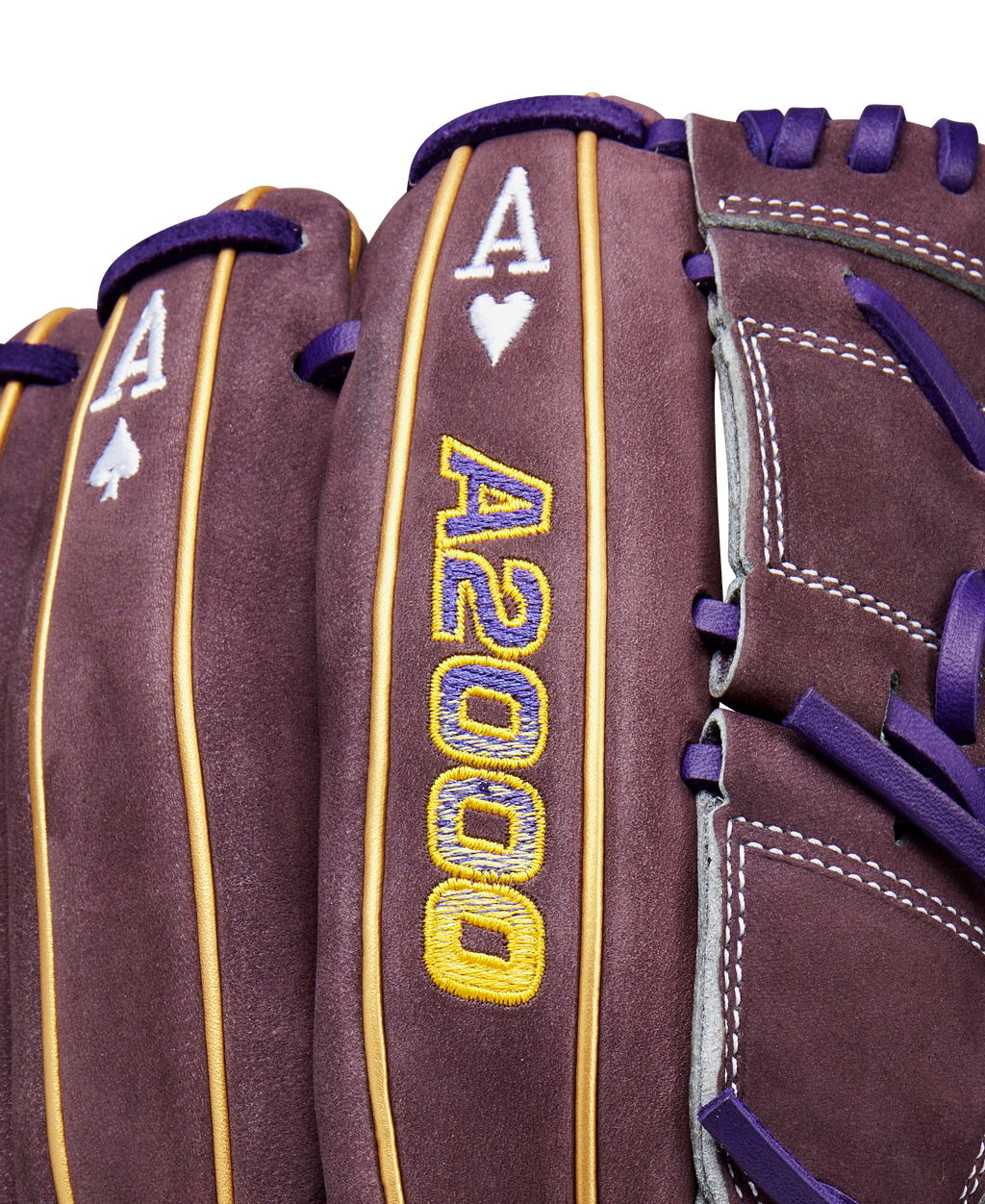 WBW102241_5_A2000_Bananas_CJ_Dearman_GM_IF_12_Purple_MetallicGold