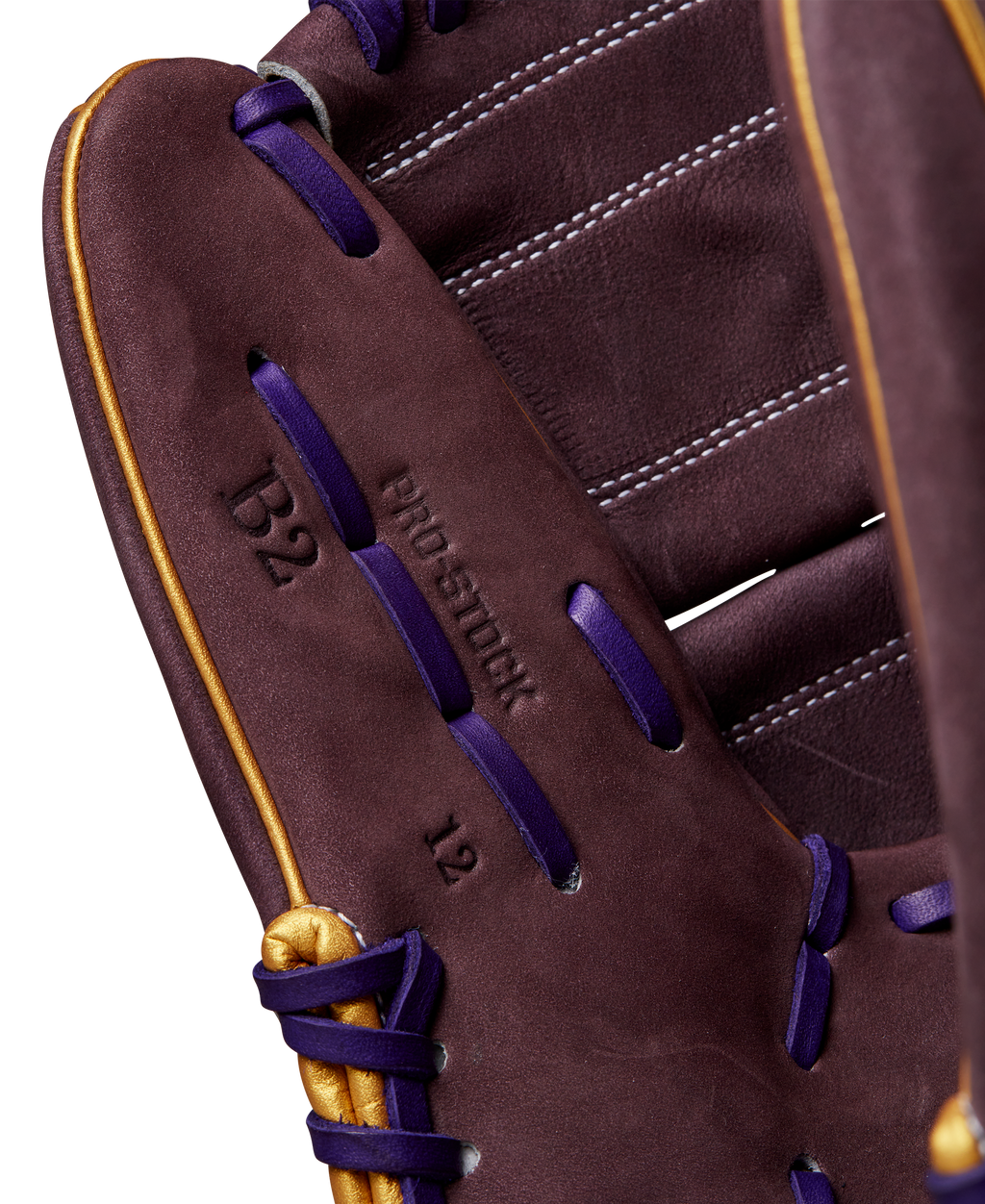 WBW102241_6_A2000_Bananas_CJ_Dearman_GM_IF_12_Purple_MetallicGold