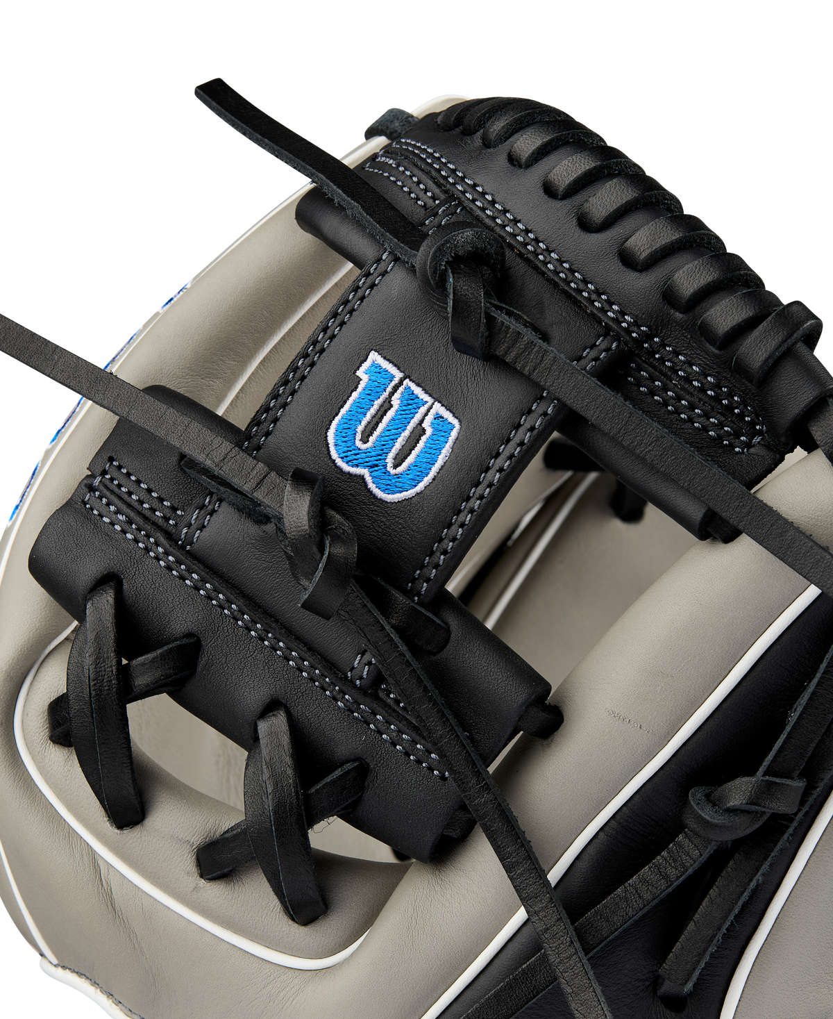 WBW102569_4_A900_w_Pedroia_Fit_PF1125_IF_Black_Silver_White_Blue.png