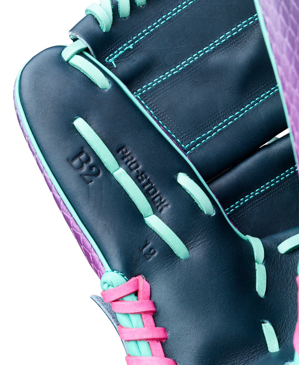 WBW104086_6_2025_OMAHA_A2000_B2_GRAPE_FLAMINGO_12_PURPLE_SEAFOAM_BLACKPINK.png
