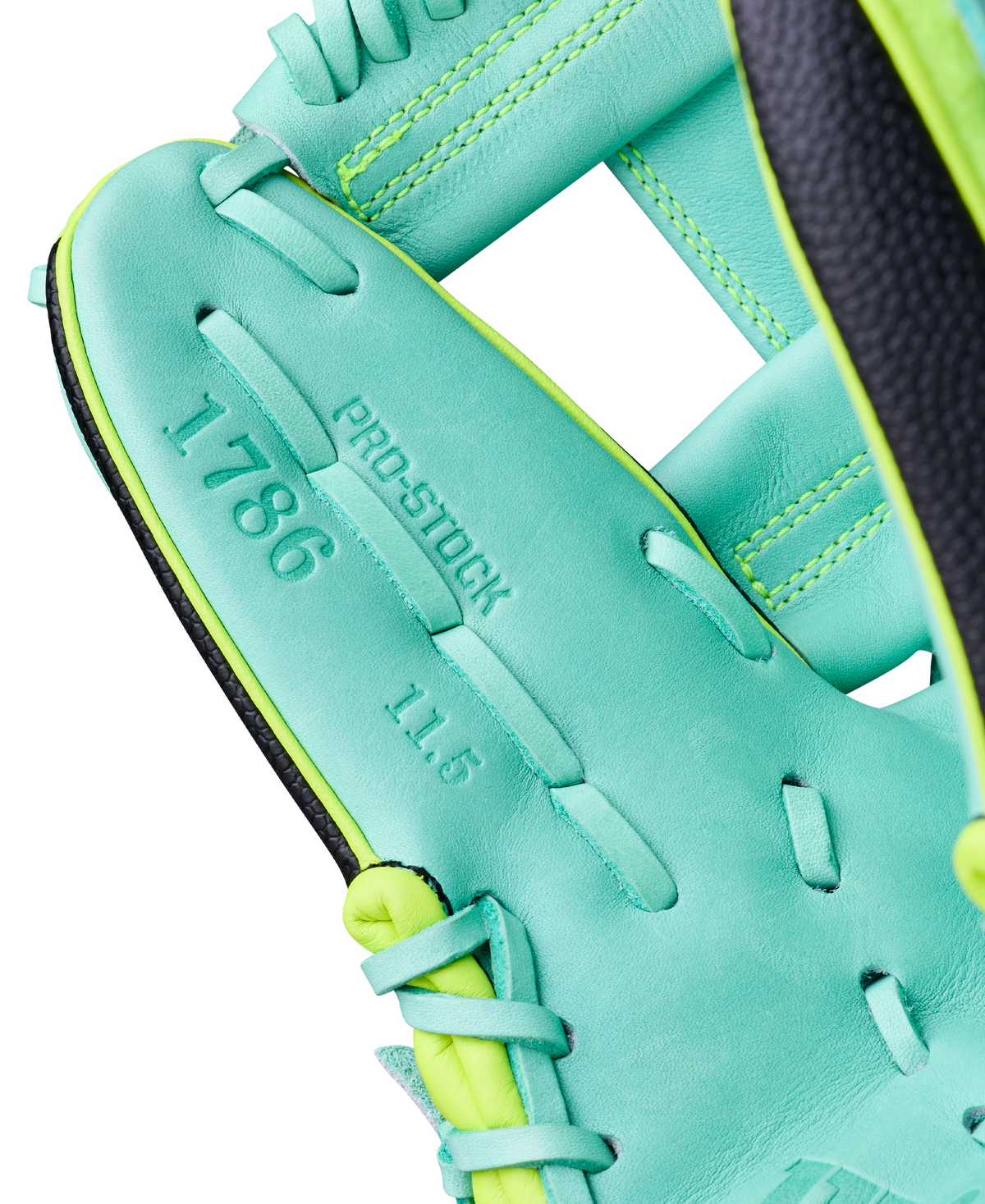 WBW104177_6_2025_A2000_1786SS_Tennis_Ball_LE_115_BLACK_SEAFOAM_OpticYellow.png