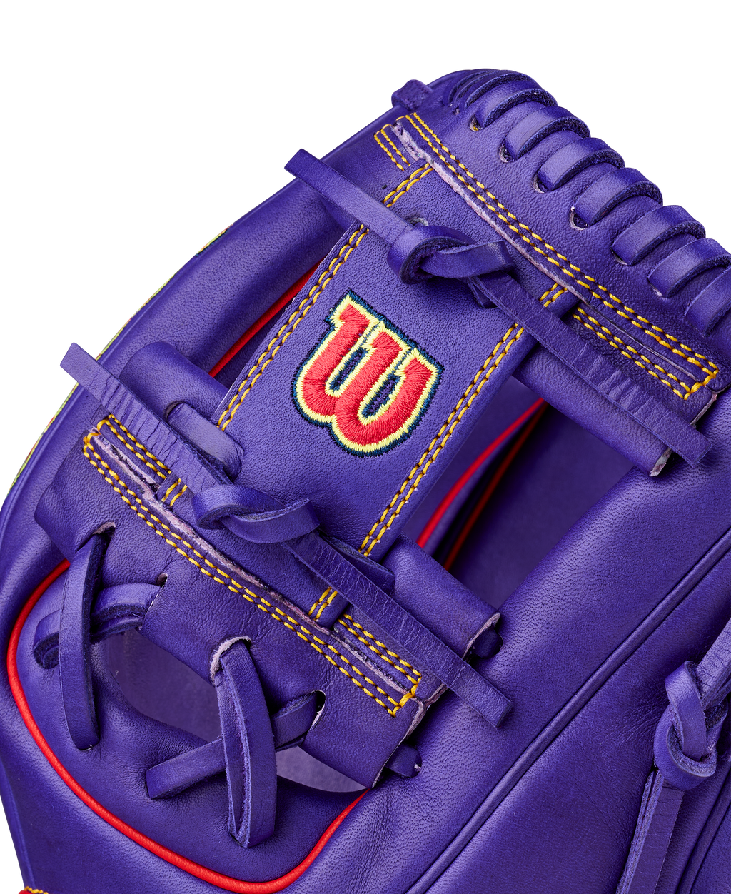 WBW104621_4_A2000_1786_LE_BLC_GRAPE_115_PURPLE_RED.png