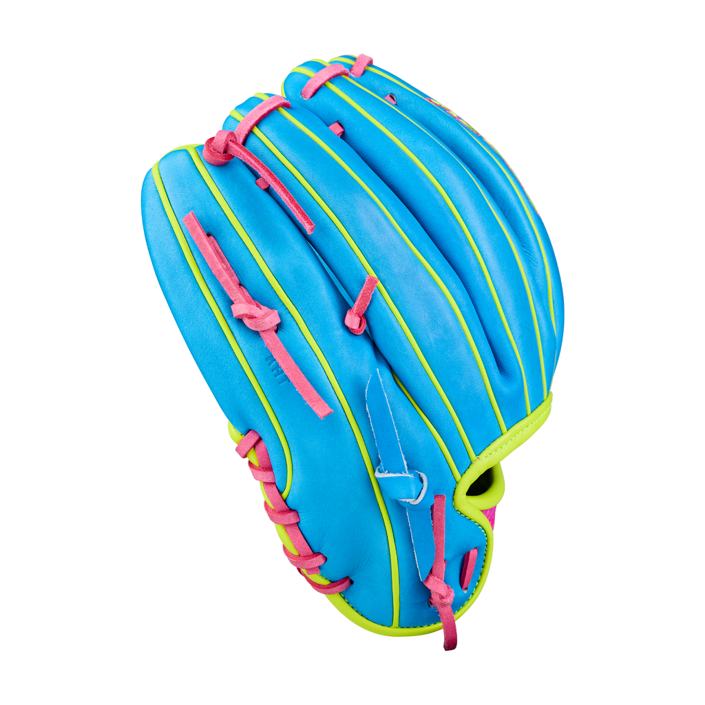 WBW104828_3_A2000_2026_LTM_DP15_ASB_FLM_115_LTMBLUE_FLAMINGOPINK.png