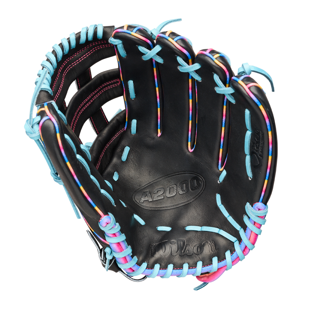 WBW104831_1_A2000_2026_LTM_1750_BLK_BLU_VAR_125_BLACK_LTMBLUE