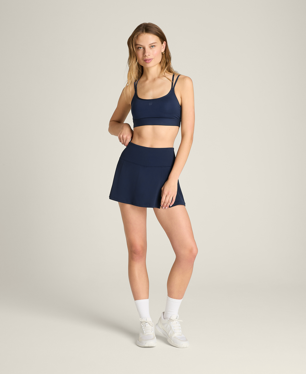 WE00020U001001_0_BACKCOURT_CAMI_BRA_W_CLASSIC_NAVY.png