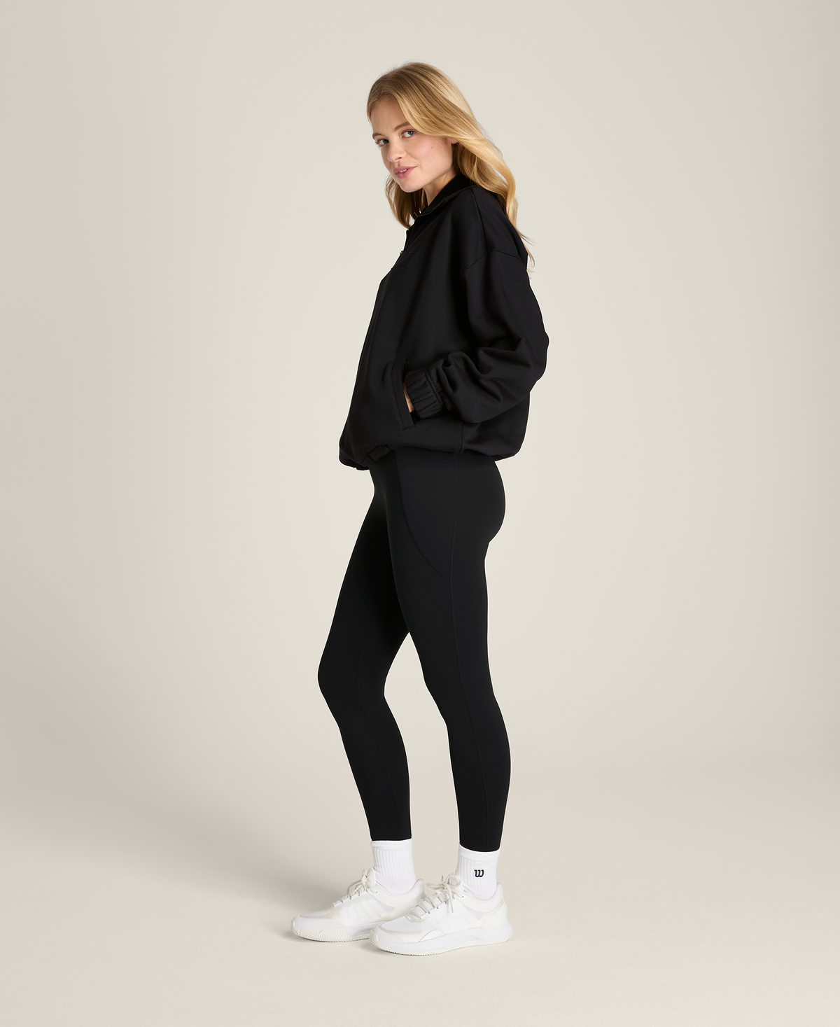 WE00058B001002_1_COLLARED_HALF_ZIP_SWEATSHIRT_W_BLACK