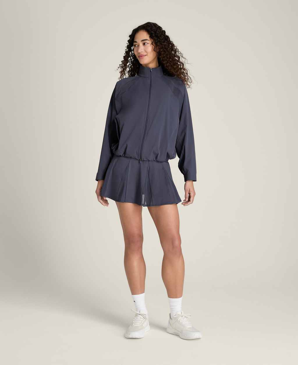 WE00062G018001_0_DAILY_TRACK_JACKET_W_GRAYSTONE