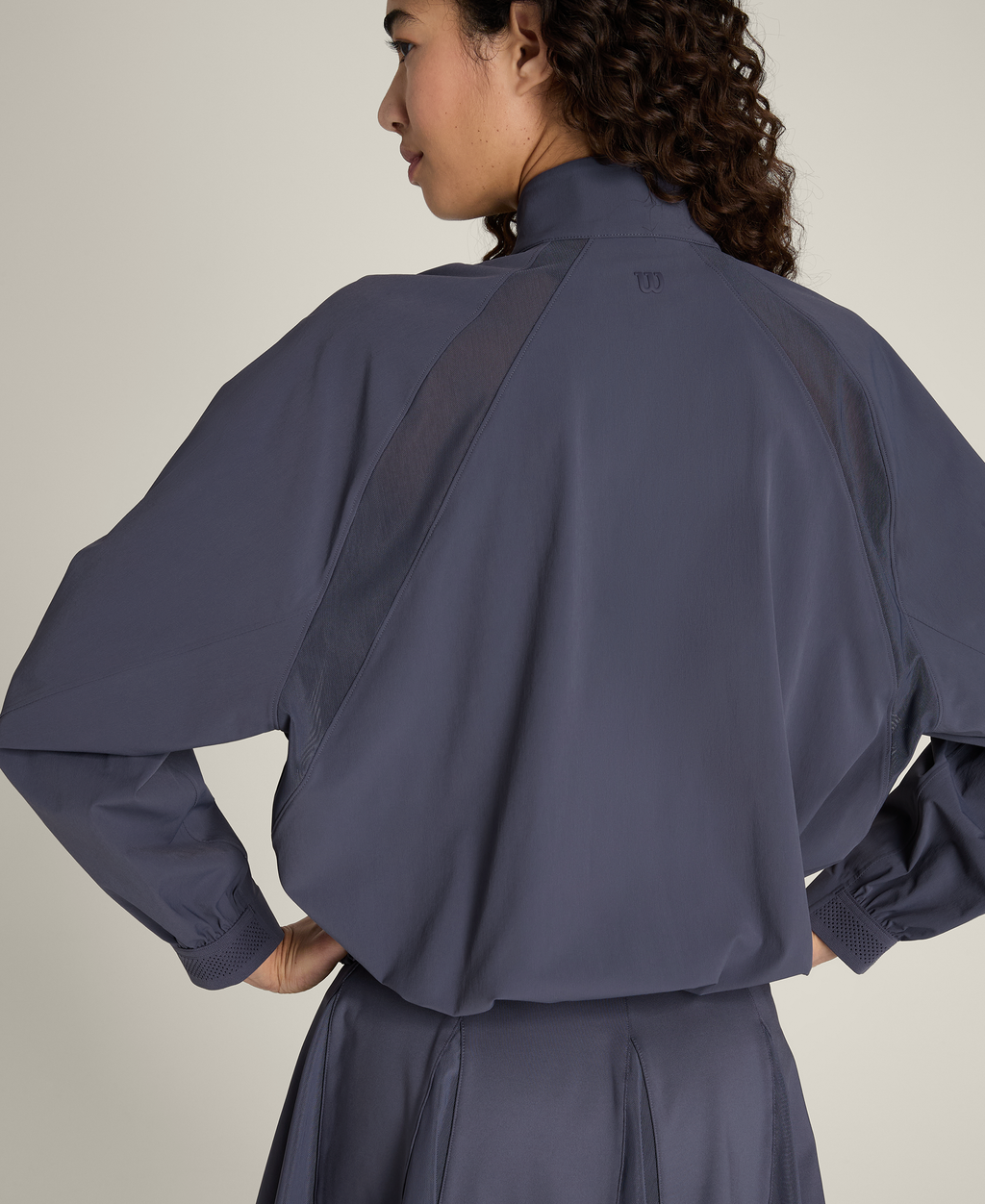 WE00062G018001_3_DAILY_TRACK_JACKET_W_GRAYSTONE