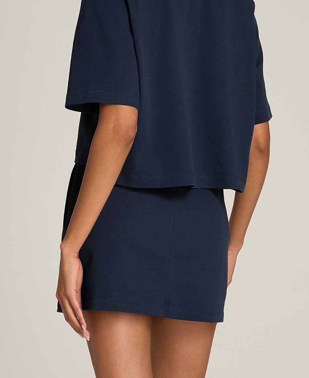 WE00218U001001_9_W_LINDEN_TAILORED_SKIRT_W_CLASSIC_NAVY.png