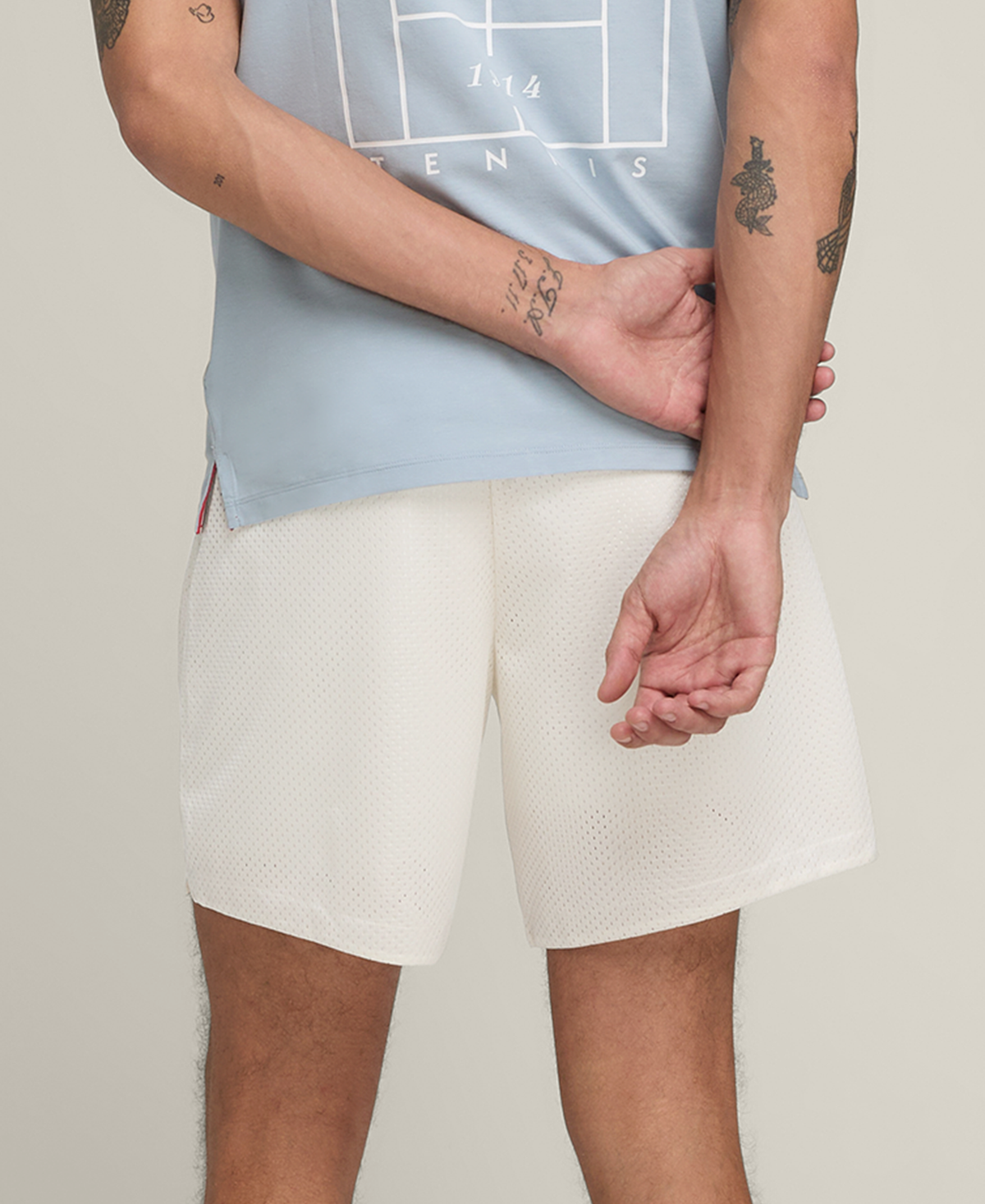WM00111411GYC_9_CLASSIC_BASKETBALL_SHORT_SANDRIFT_M_GYC.png