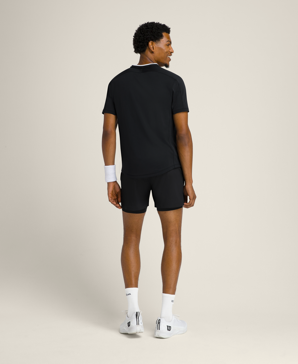 WM00222511BKA_2_SET_POINT_SHORT_7_LINED_M_BKA.png