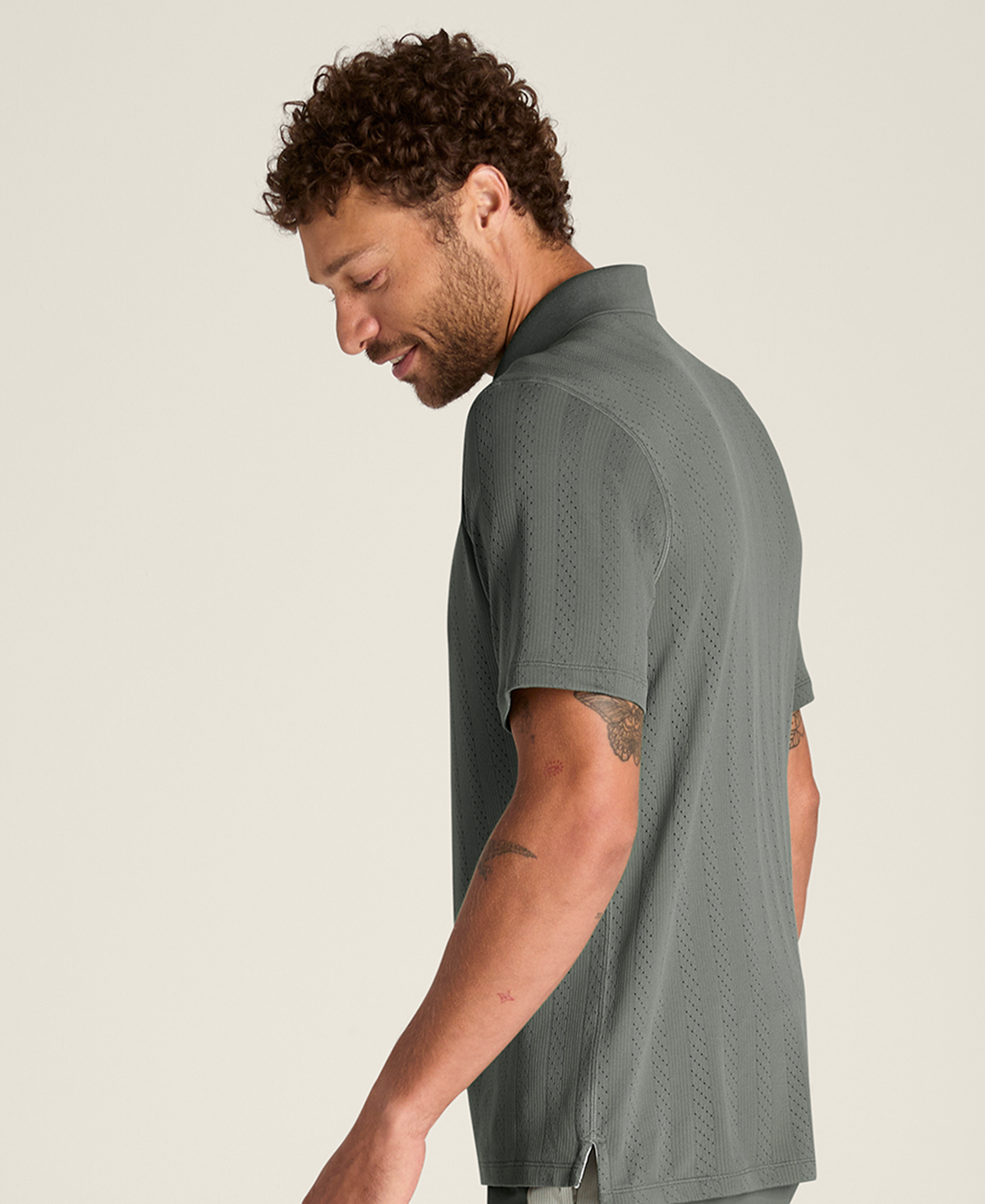 WM00239E079001_8_M_GAME_POINT_SEAMLESS_POLO_M_CASTOR