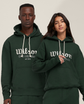 WM00253331NVD_6_WILSON_AMERICA_HOODIE_U_NVD_cropped.png