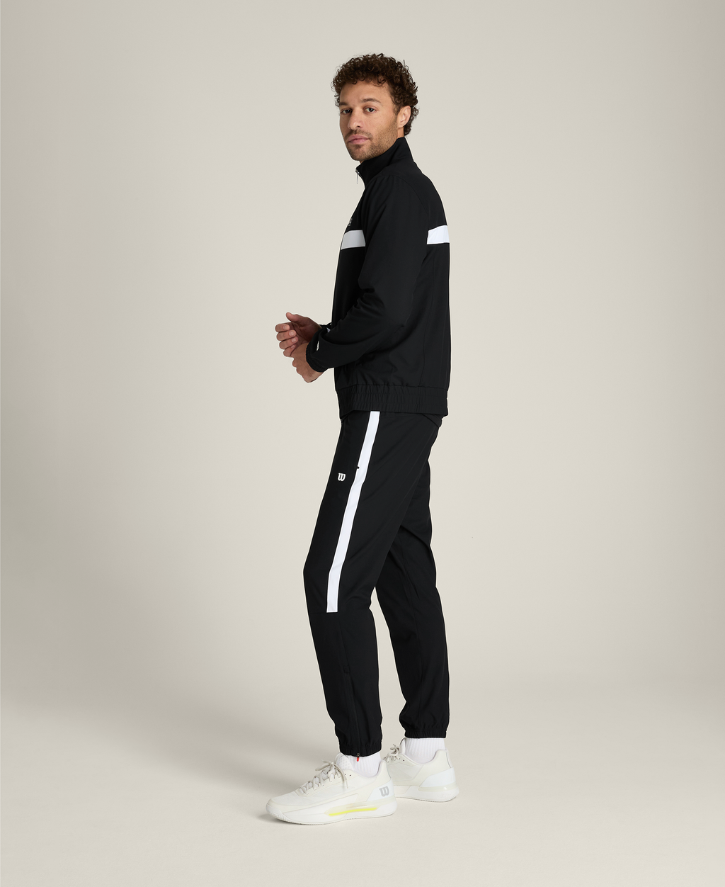 WM00313411BKA_1_GRAND_SLAM_JOGGER_M_BLACK