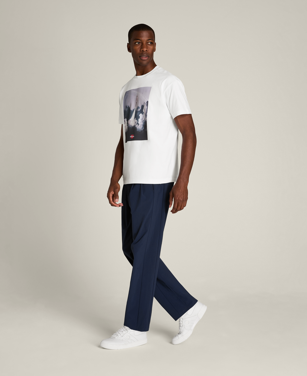 WM00375W001002_1_M_WILSON_SPORT_GRAPHIC_TEE_M_BRIGHT_WHITE