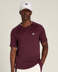 WM00426R043001_7_M_SERVE_OUT_TEE_M_FIG.png