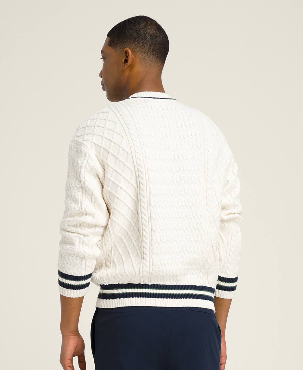 WM00498511GYC_9_HERITAGE_CABLE_SWEATER_M_GYC.png