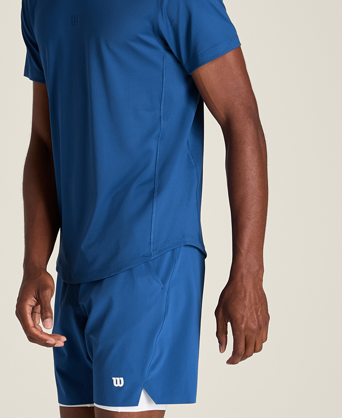 WM00502U043001_8_M_TOURNAMENT_SHORT_V2_7IN_UNLINED_M_BLUE_QUARTZ