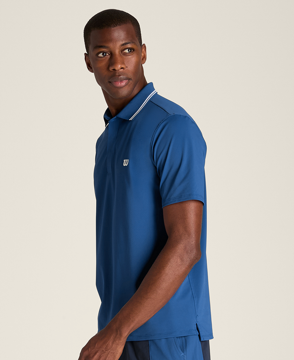 WM00507U043001_8_M_CHALLENGERS_TECHNICAL_POLO_M_BLUE_QUARTZ.png