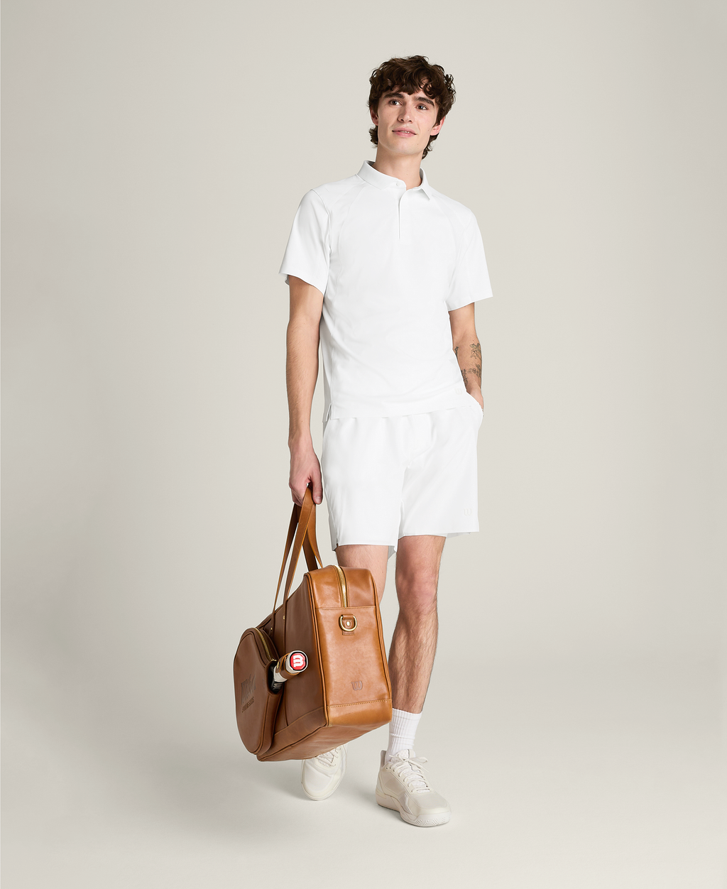 WN00074W001001_5_CONTOUR_TECH_POLO_M_BRIGHT_WHITE