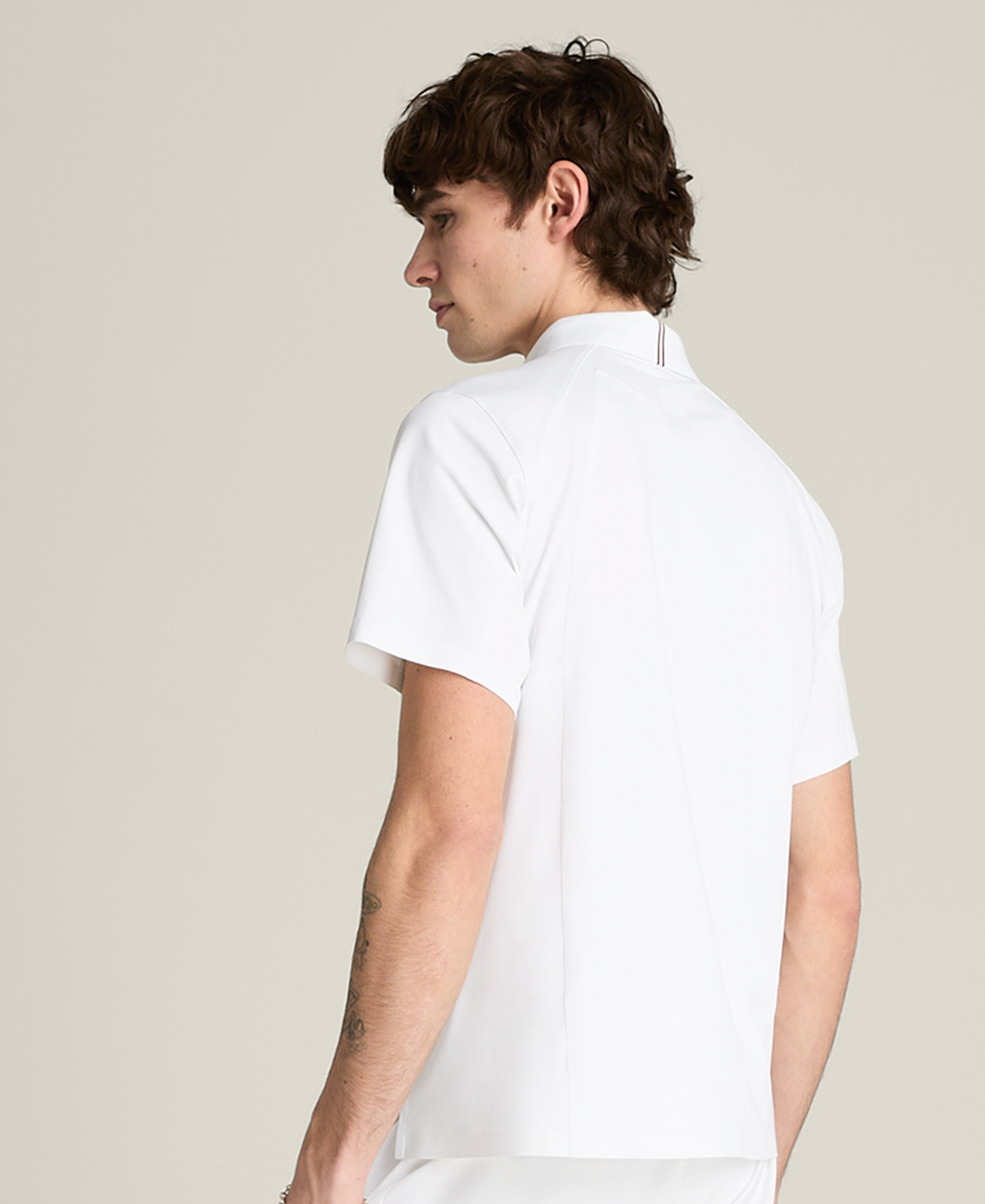 WN00074W001001_8_CONTOUR_TECH_POLO_M_BRIGHT_WHITE