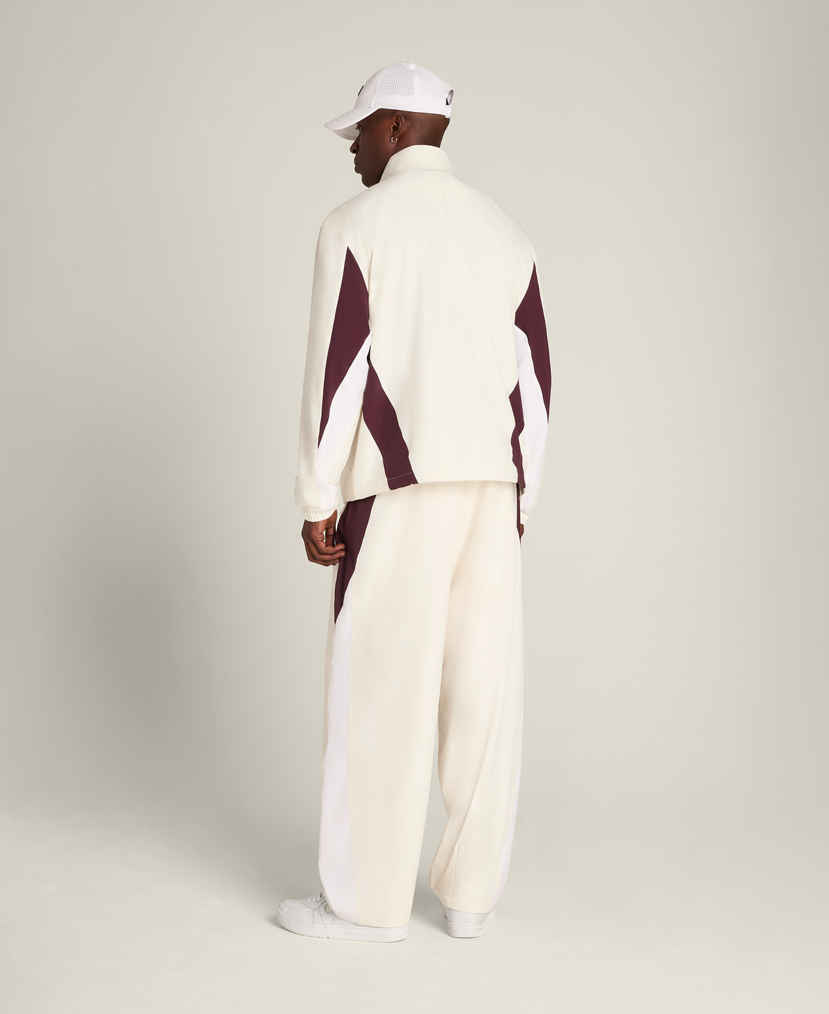 WN00119W002001_2_M_RUSH_RALLY_WARM_UP_PANT_M_SANDRIFT