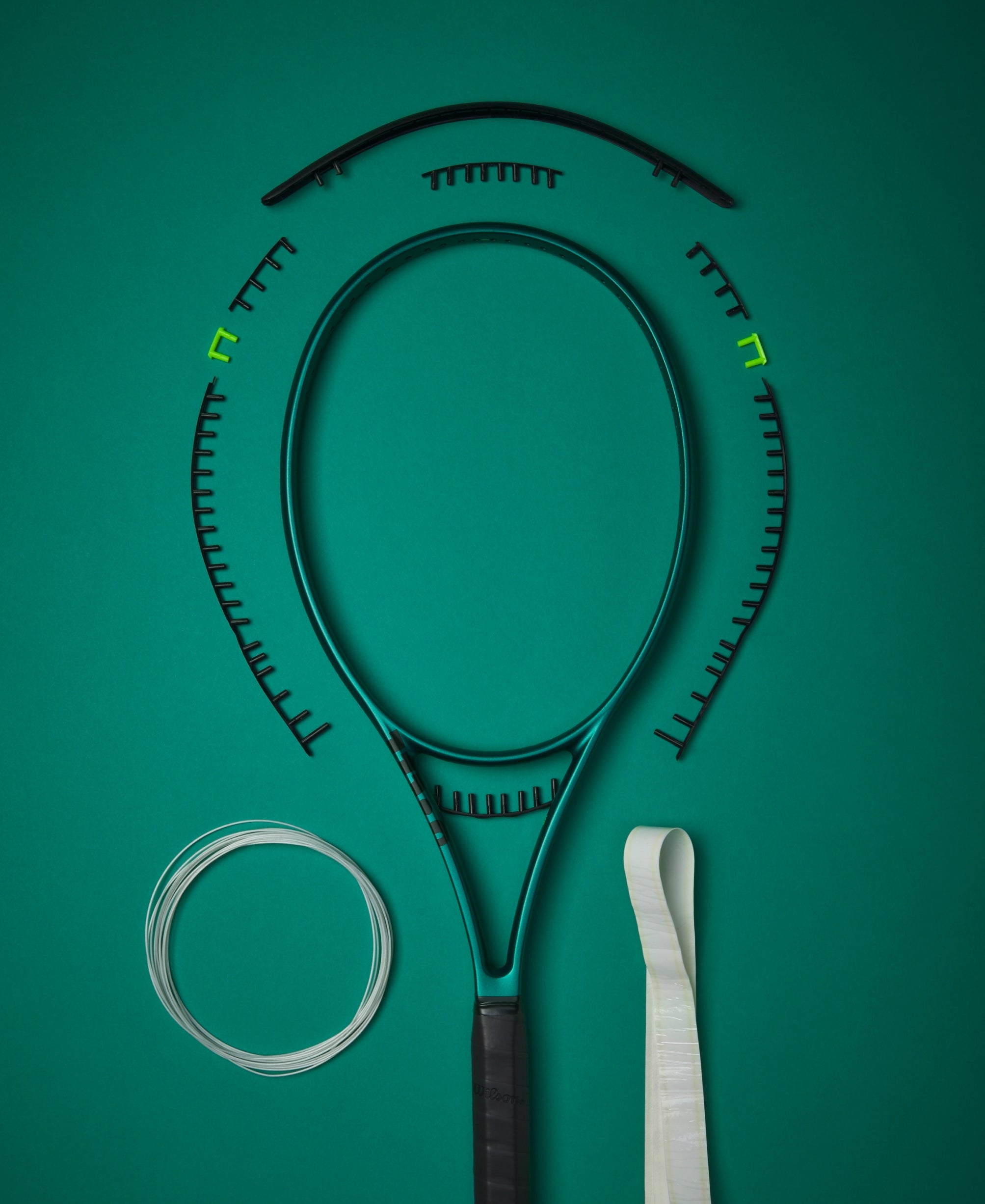 Blade 100 V9 Tennis Racket | Wilson Sporting Goods