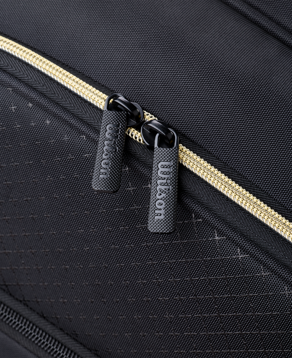 WR8914201_6_DEFY_PADEL_BAG_Black_Gold