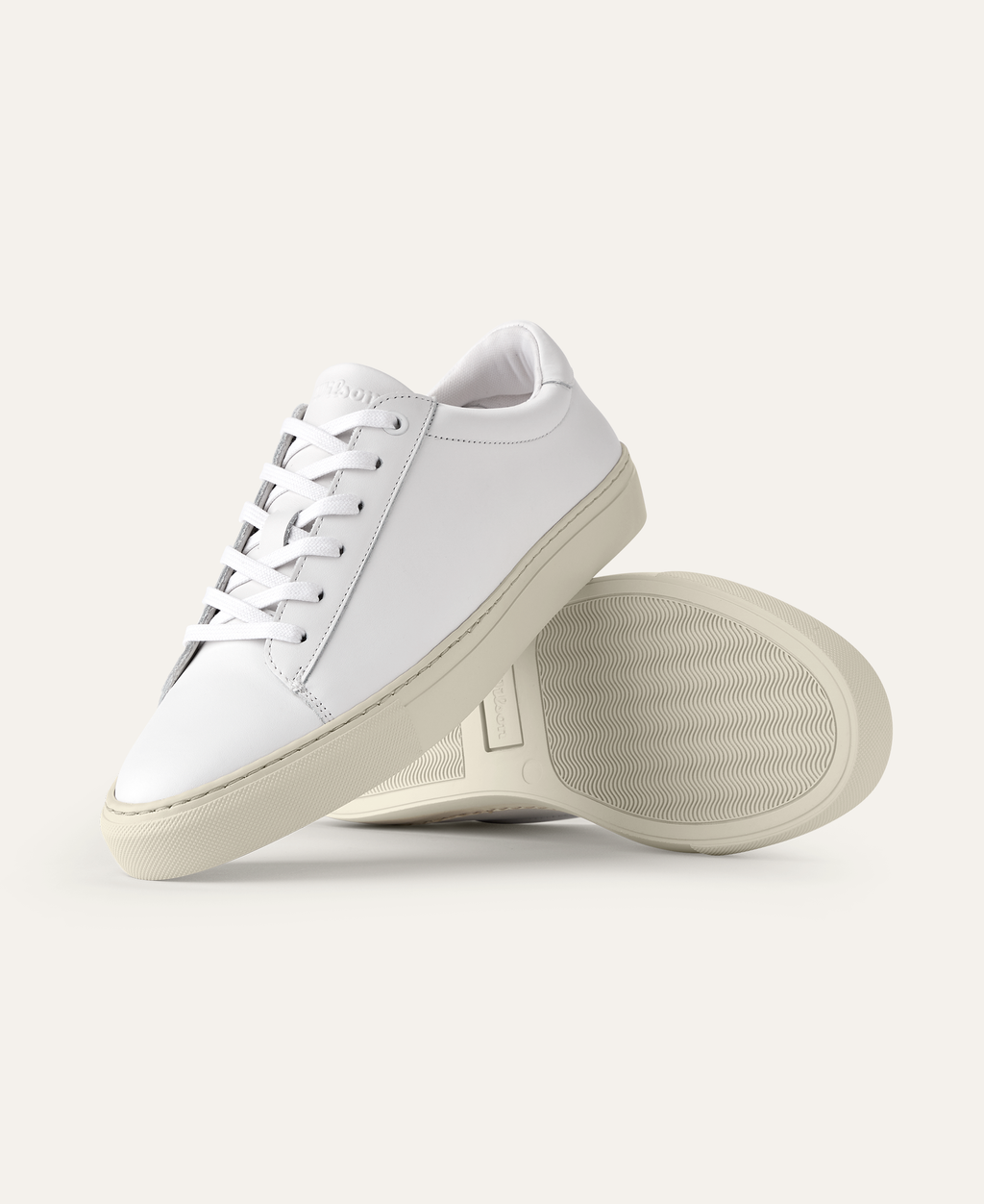 WRS336380_19_Tennis_Classic_Premium_White.png