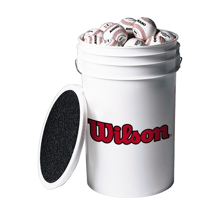 WTA1098XO_0_Practice_Bucket_Red_Black_logo_A1030SST.png