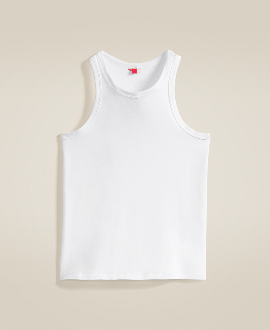 WW00156331WTA_11_FIELDHOUSE_TANK_LITE_W_WTA