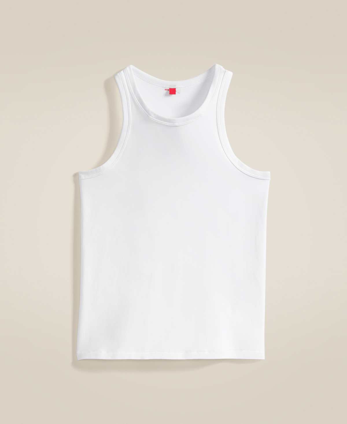 WW00156331WTA_11_FIELDHOUSE_TANK_LITE_W_WTA