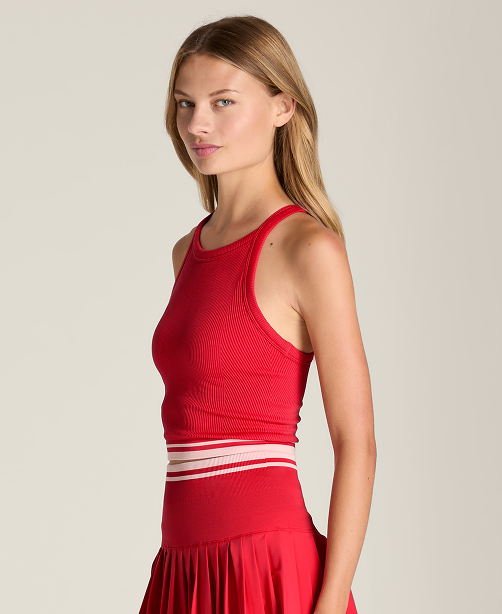 WW00284R044001_8_W_ON_THE_DAILY_BRAMI_W_VARSITY_RED