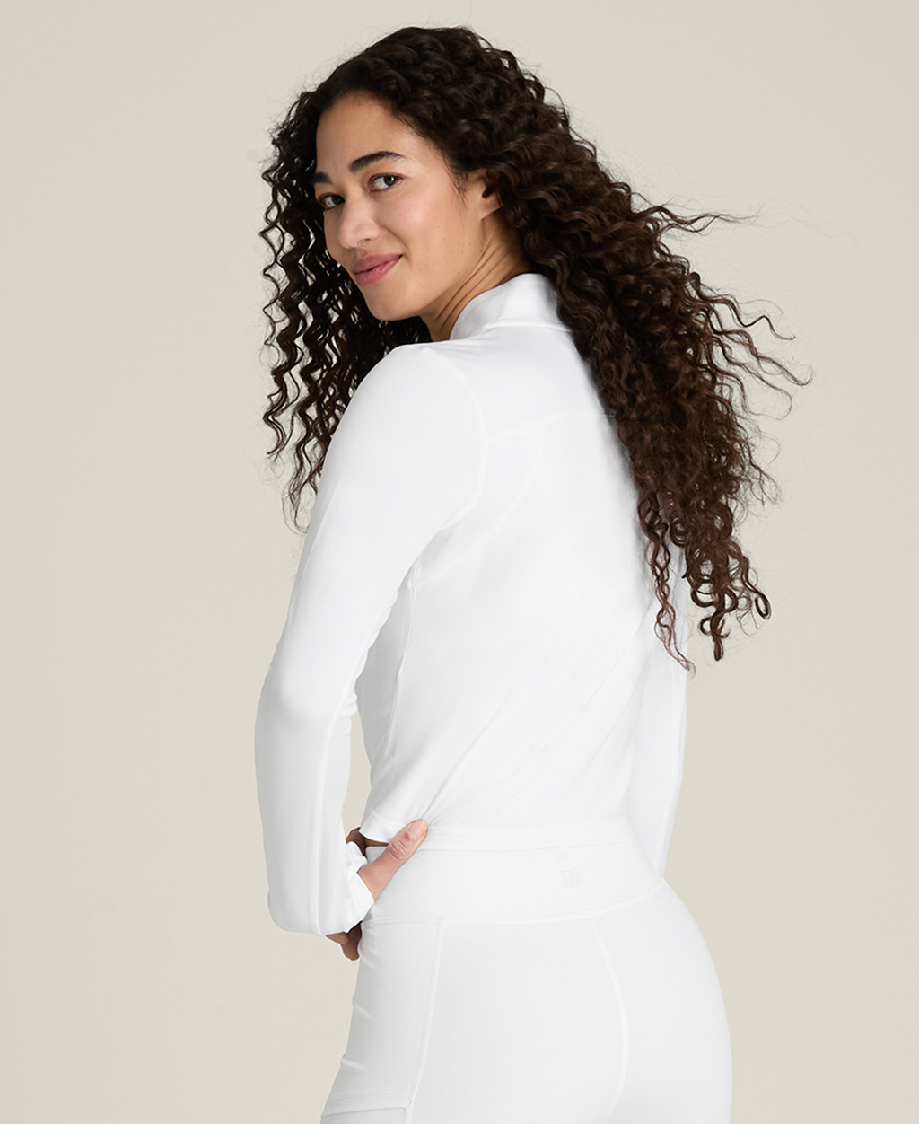 WW00473511WTA_9_ALL_DAY_FULL_ZIP_W_BRIGHT_WHITE.png