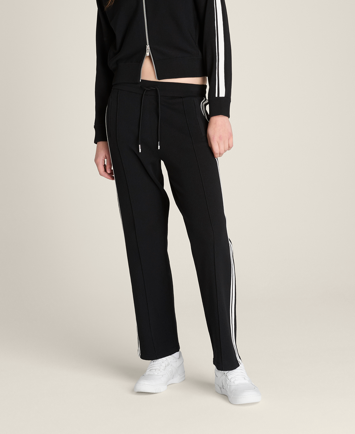 WW00583531BKA_7_CLUB_KNIT_PANT_W_BKA.png