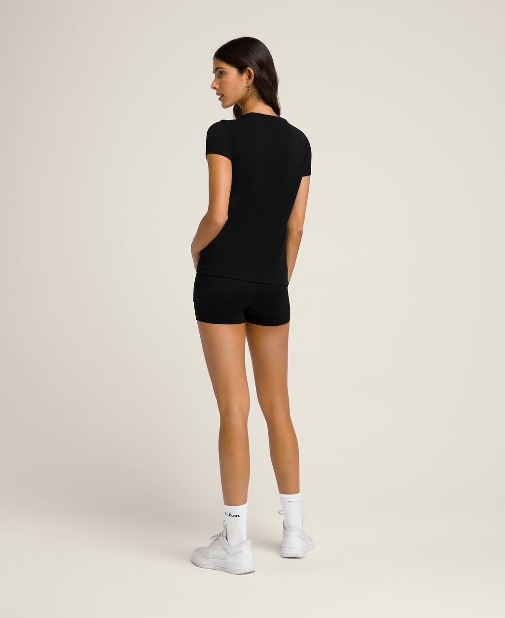WW00593511BKA_2_PRO_SEAMLESS_TEE_W_BKA.png