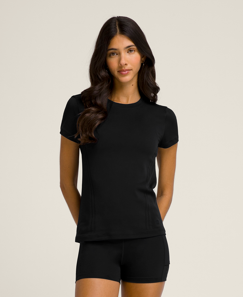 WW00593511BKA_7_PRO_SEAMLESS_TEE_W_BKA.png