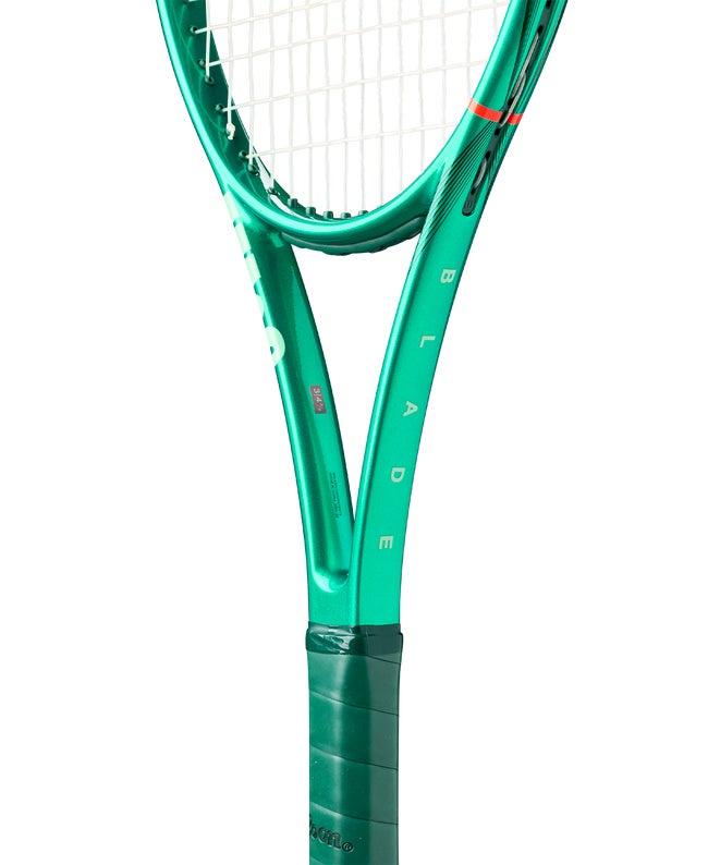 Blade 100 Pro V10 Tennis Racket | Wilson Sporting Goods