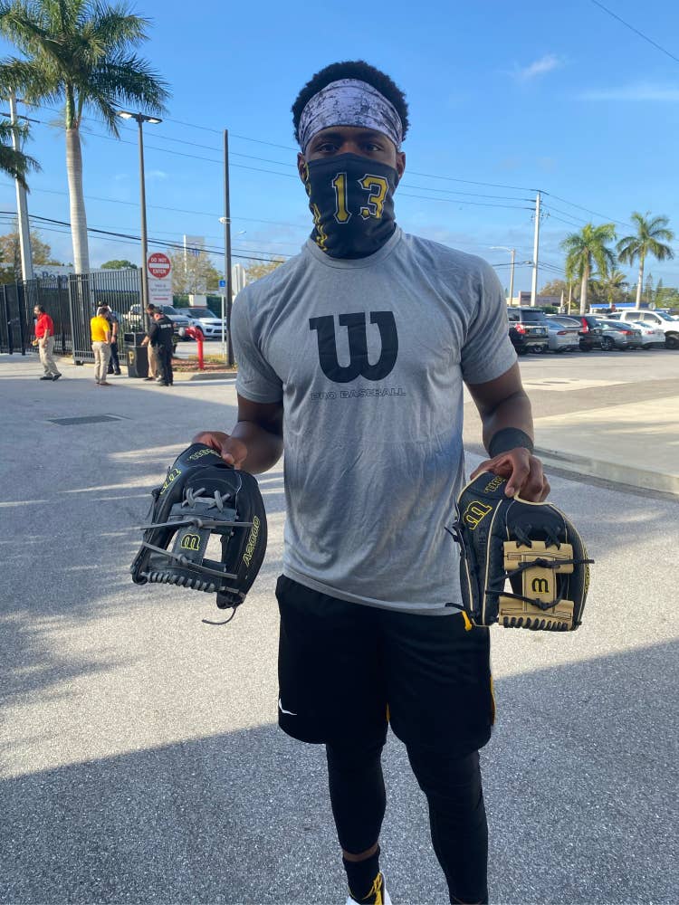Ke'Bryan Hayes and his ball gloves